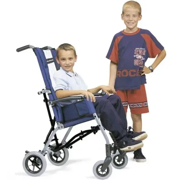Silla de ruedas infantil Buggy 'Clip' con usuario